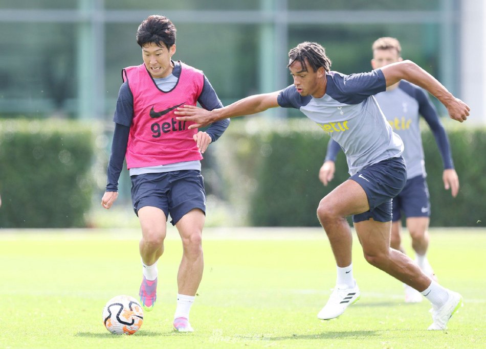 志愿者团队 志愿者团队