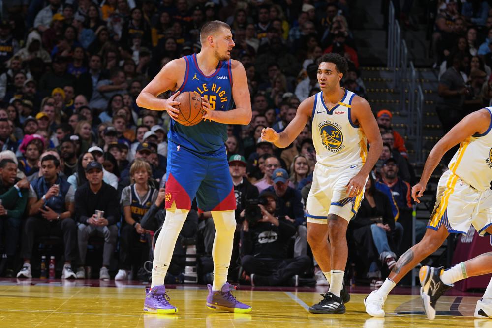 略带挑衅又 略带挑衅又