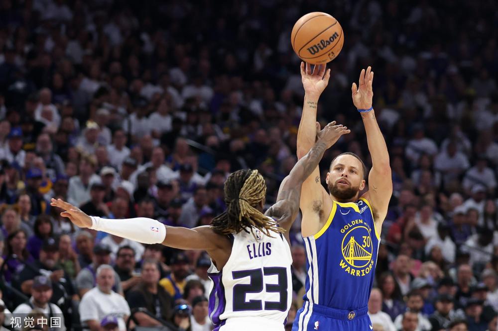 球员在高压 球员在高压