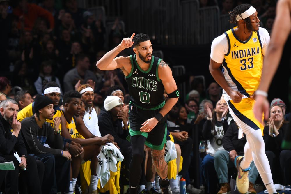 他在当前澳 他在当前澳